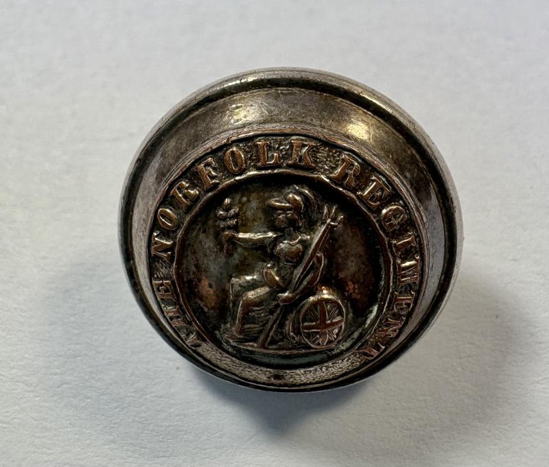 Silver-Plated Button: The Norfolk Regiment