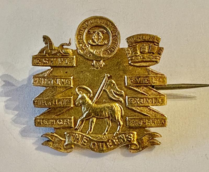 Sweetheart Brooch: The Queen's West Surrey