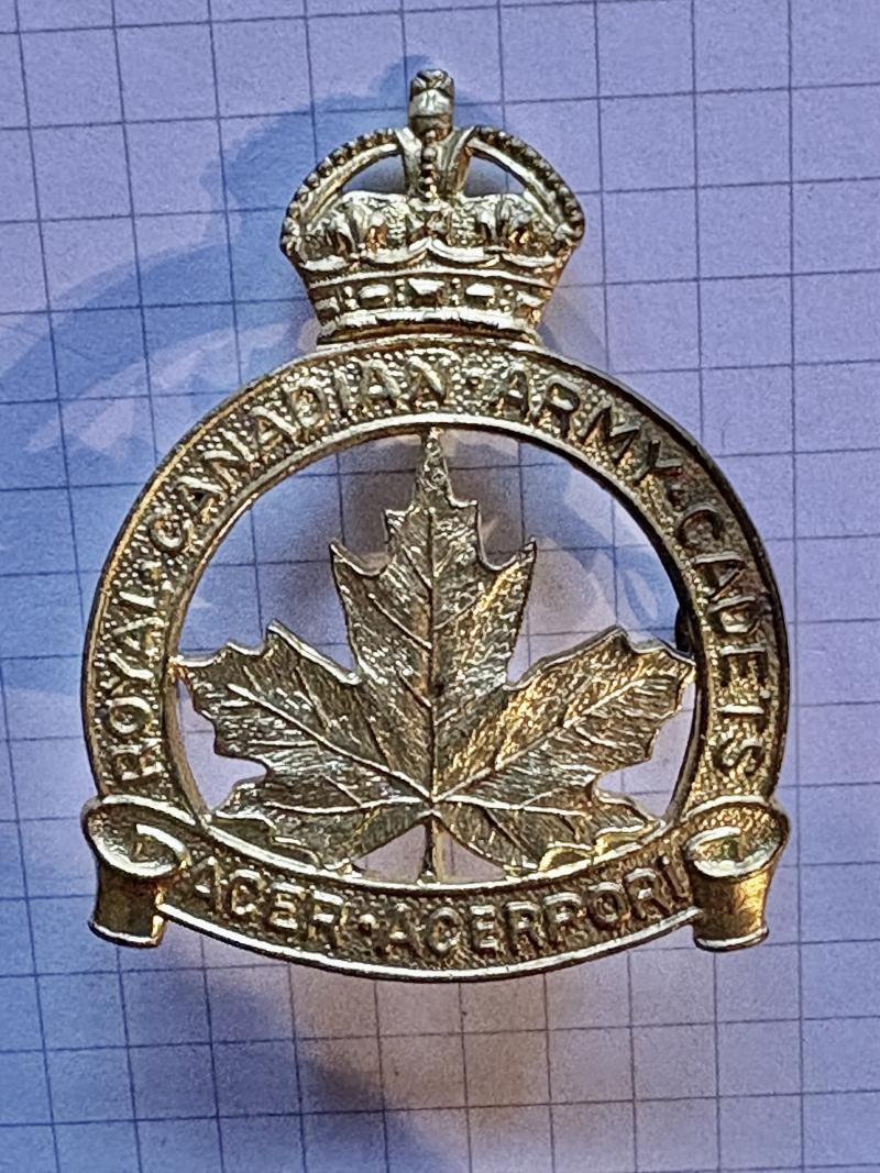 Canadian Cap Badge. Royal Canadian Army Cadets