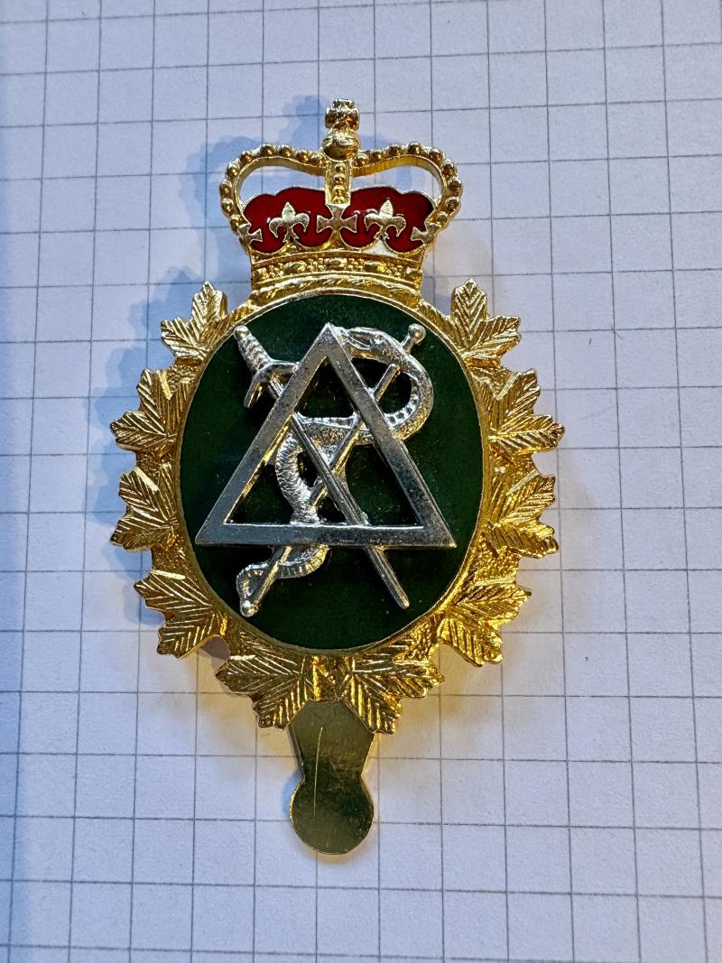 Canadian Cap Badge. Dental Corps