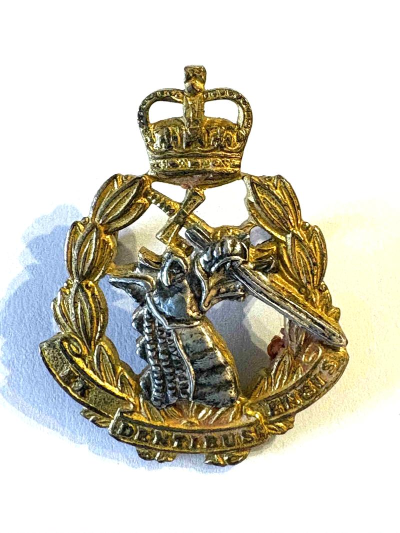 Royal Dental Corps Q.C. Officer's Collar Badge