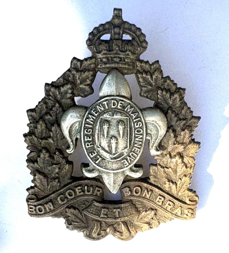 Canadian Cap Badge: Le Regiment de Maisonneuve. WW2
