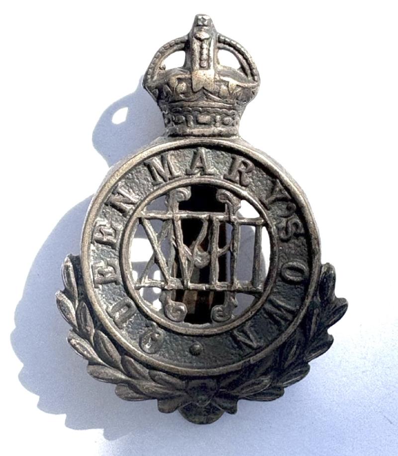 18th Royal Hussars Queen Mary's Own Bronze WW1 Cap Badge