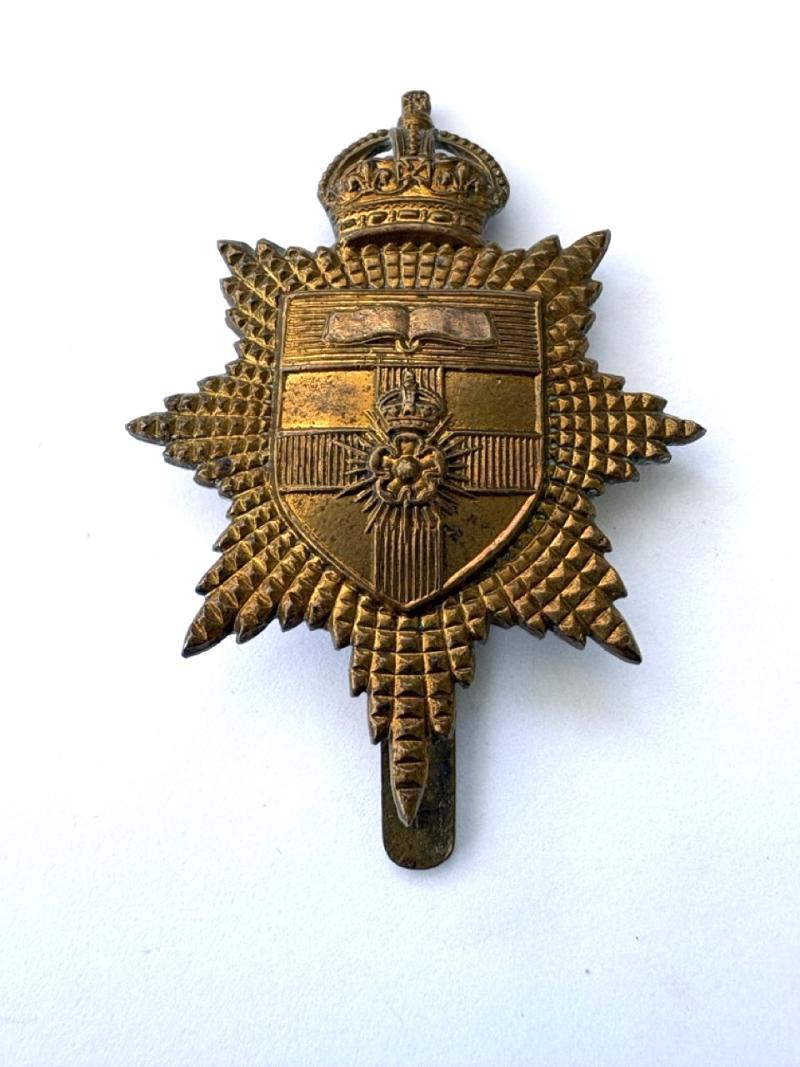 The University of London Cap Badge